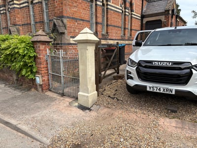 New stone posts and Pillar Replacement and Repairs